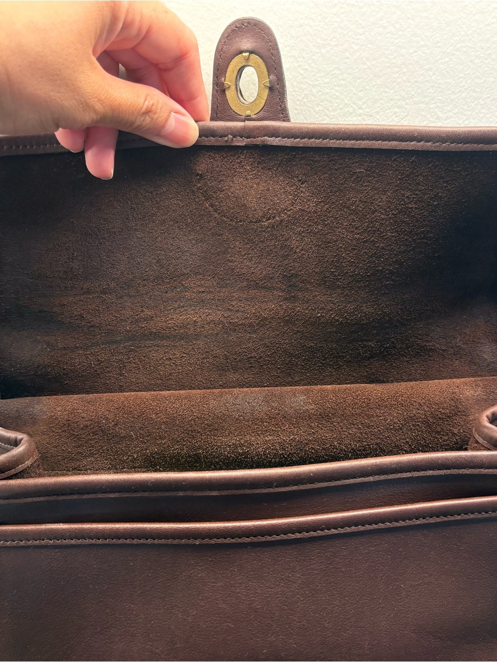 Coach Willis 9927 in Mahogany - Picture 7 of 8